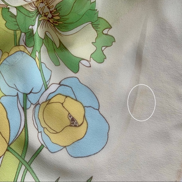 Liz Claiborne pastel floral sheer scarf - Picture 4 of 6